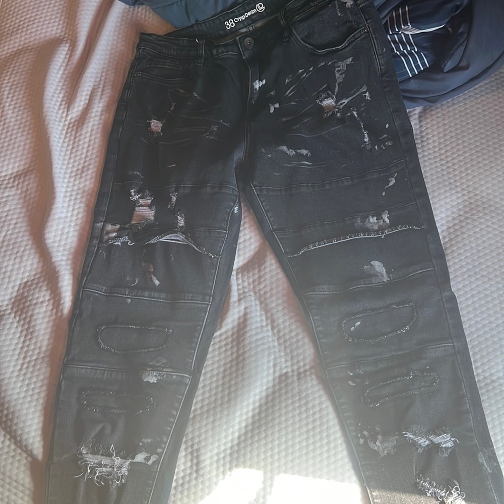 Black Distrssed Jeans
